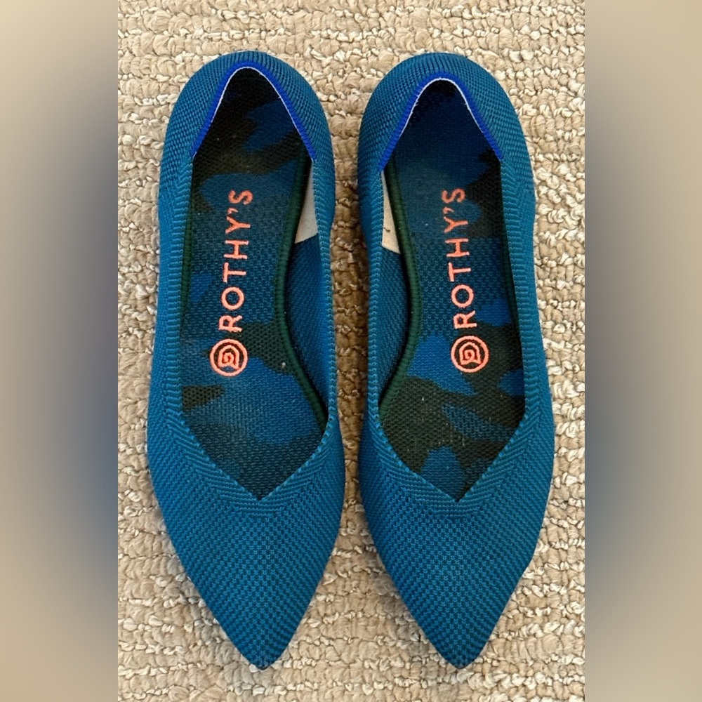 Rothy's Teal Blue Point Flats